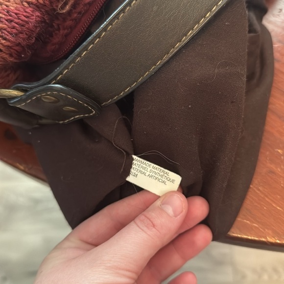 Vintage Y2K Chevron Knit Shoulder Bag with Faux Leather Accents - Picture 4 of 5